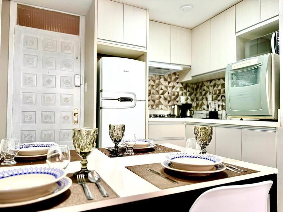 Ap Completo Frente Ao Shopping Atlantico! Apartamento