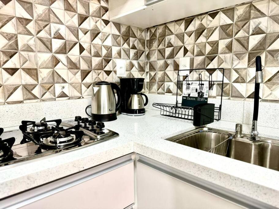 Apartamento Ap Completo Frente Ao Shopping Atlantico! Balneario Camboriu